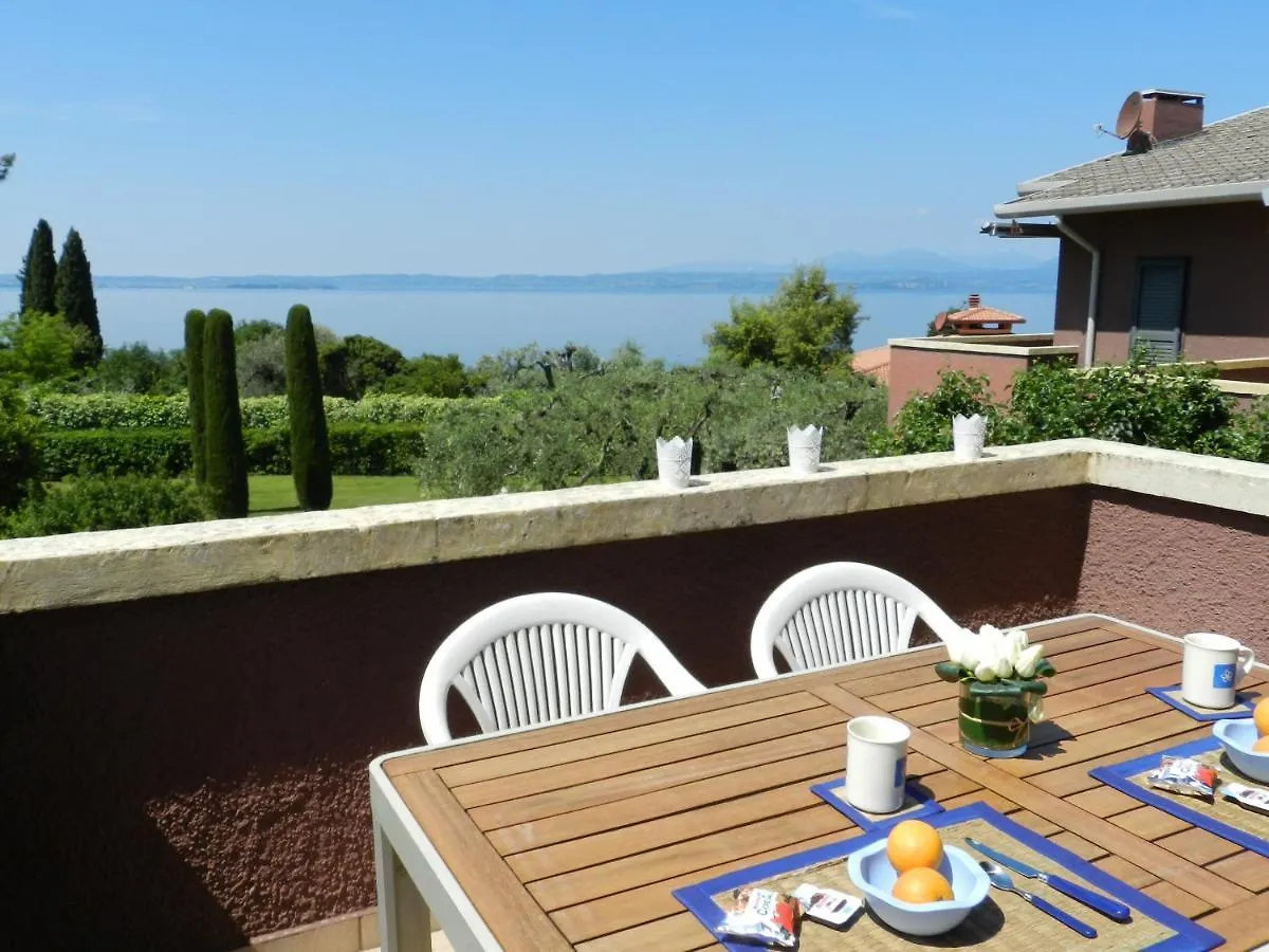 Apartments Blue View - Residence Casetto Bardolino - Regarda Travel 0*,  Italien