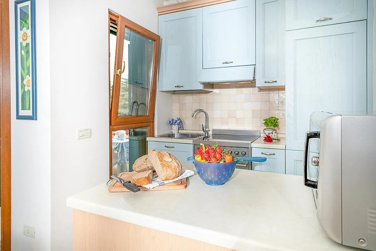 Apartments Blue View - Residence Casetto Bardolino - Regarda Travel
