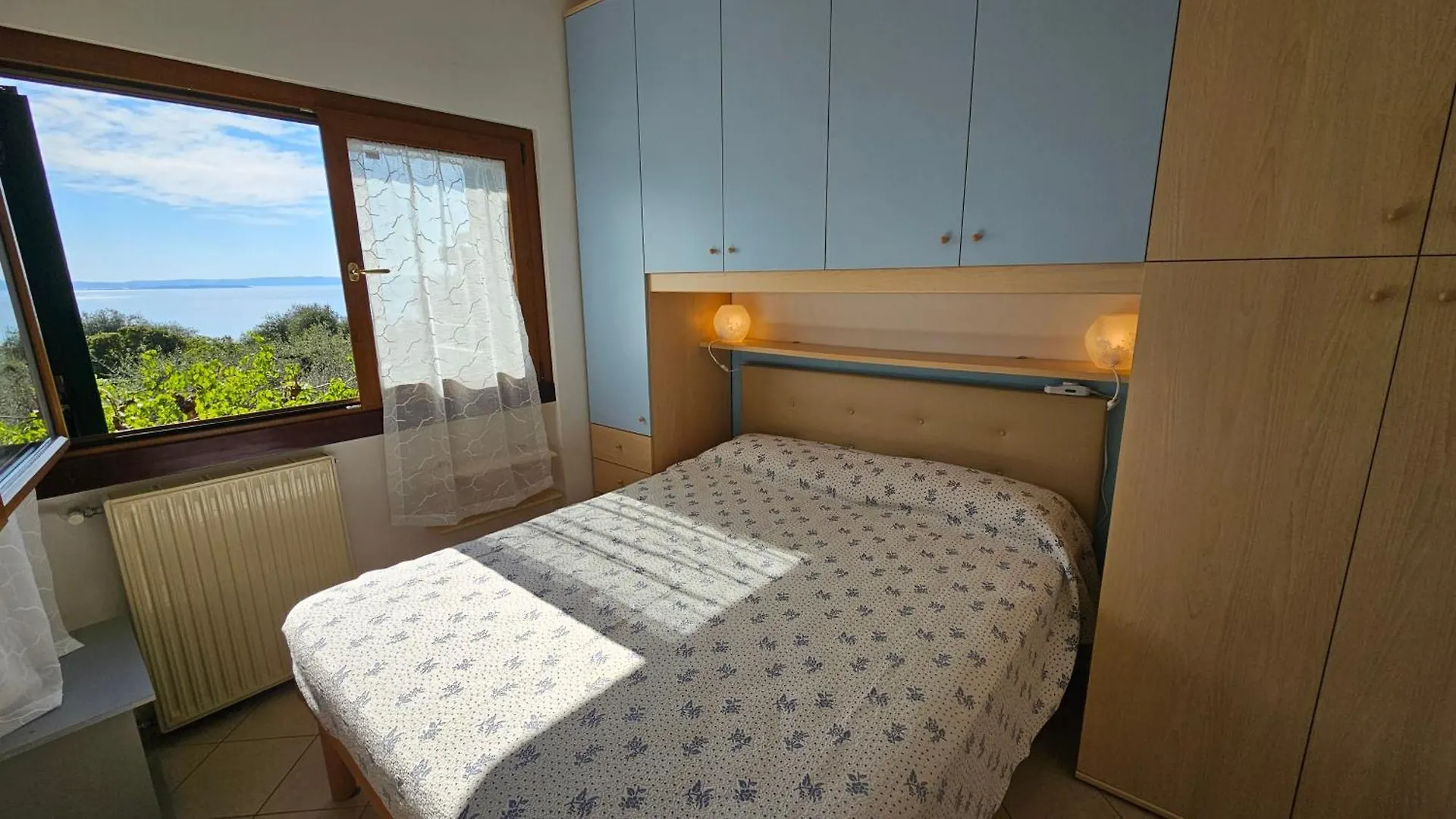 Apartments Blue View - Residence Casetto Bardolino - Regarda Travel