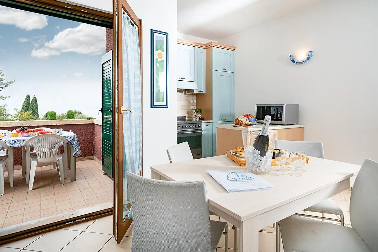 Apartments Blue View - Residence Casetto Bardolino - Regarda Travel