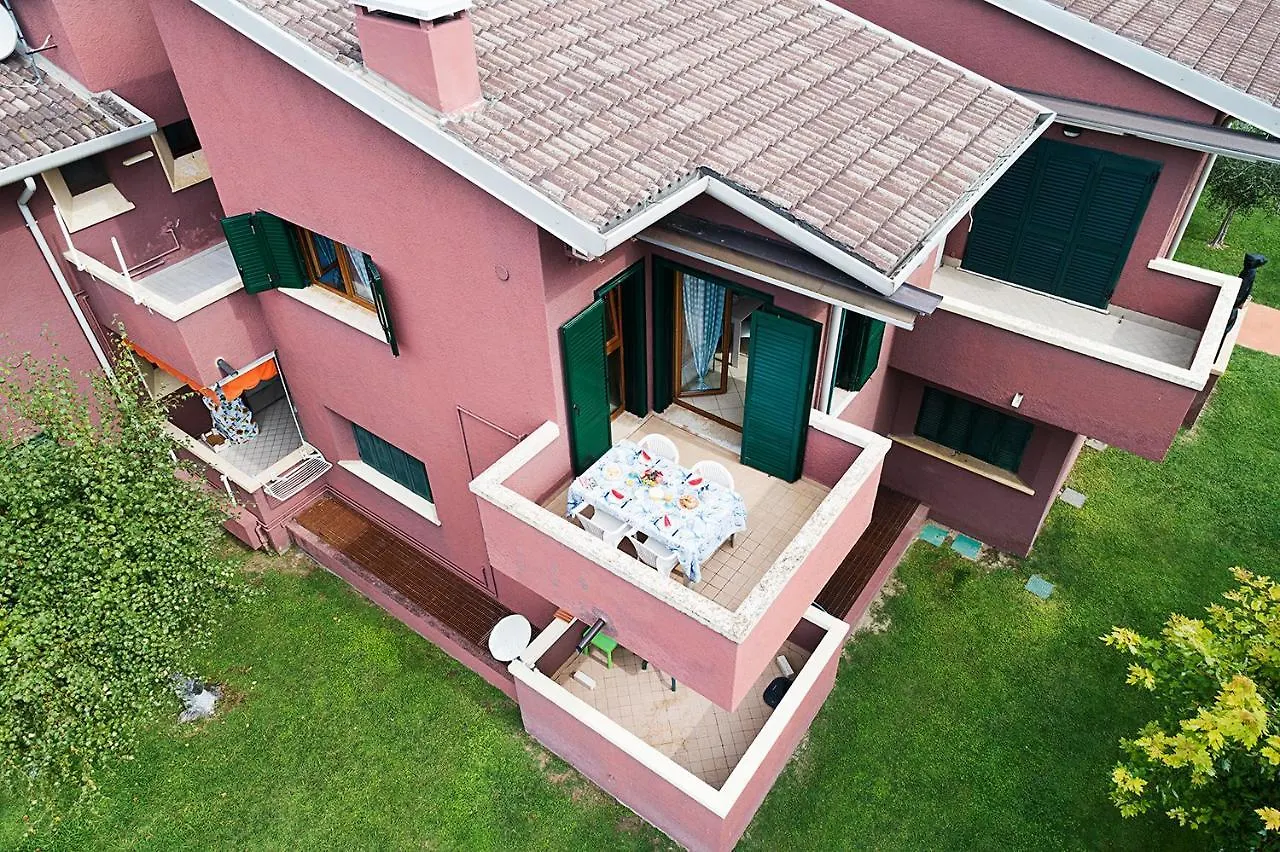 Apartments Blue View - Residence Casetto Bardolino - Regarda Travel 0*,  Italy