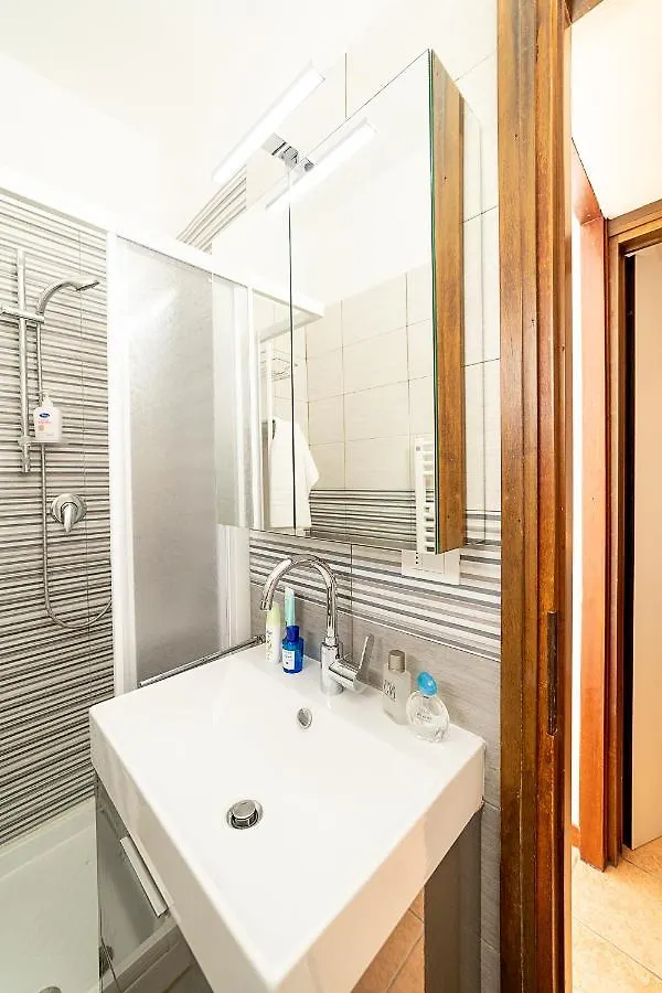Apartments Blue View - Residence Casetto Bardolino - Regarda Travel