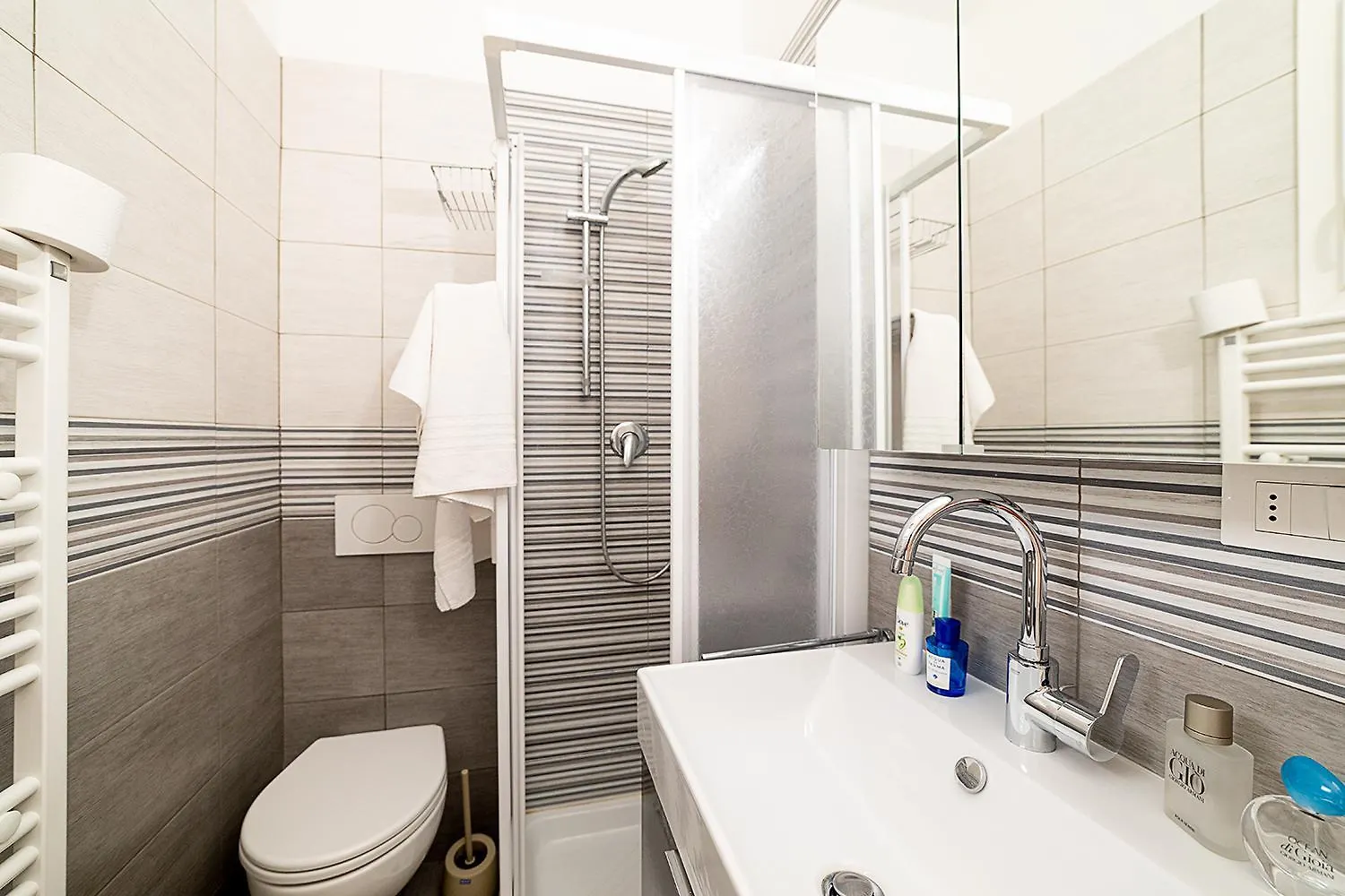 Apartments Blue View - Residence Casetto Bardolino - Regarda Travel