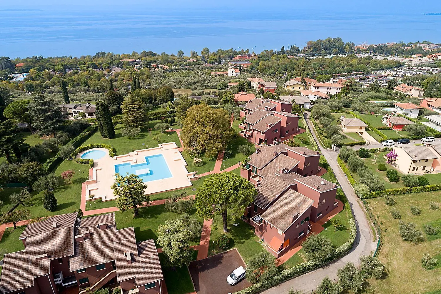 Apartments Blue View - Residence Casetto Bardolino - Regarda Travel
