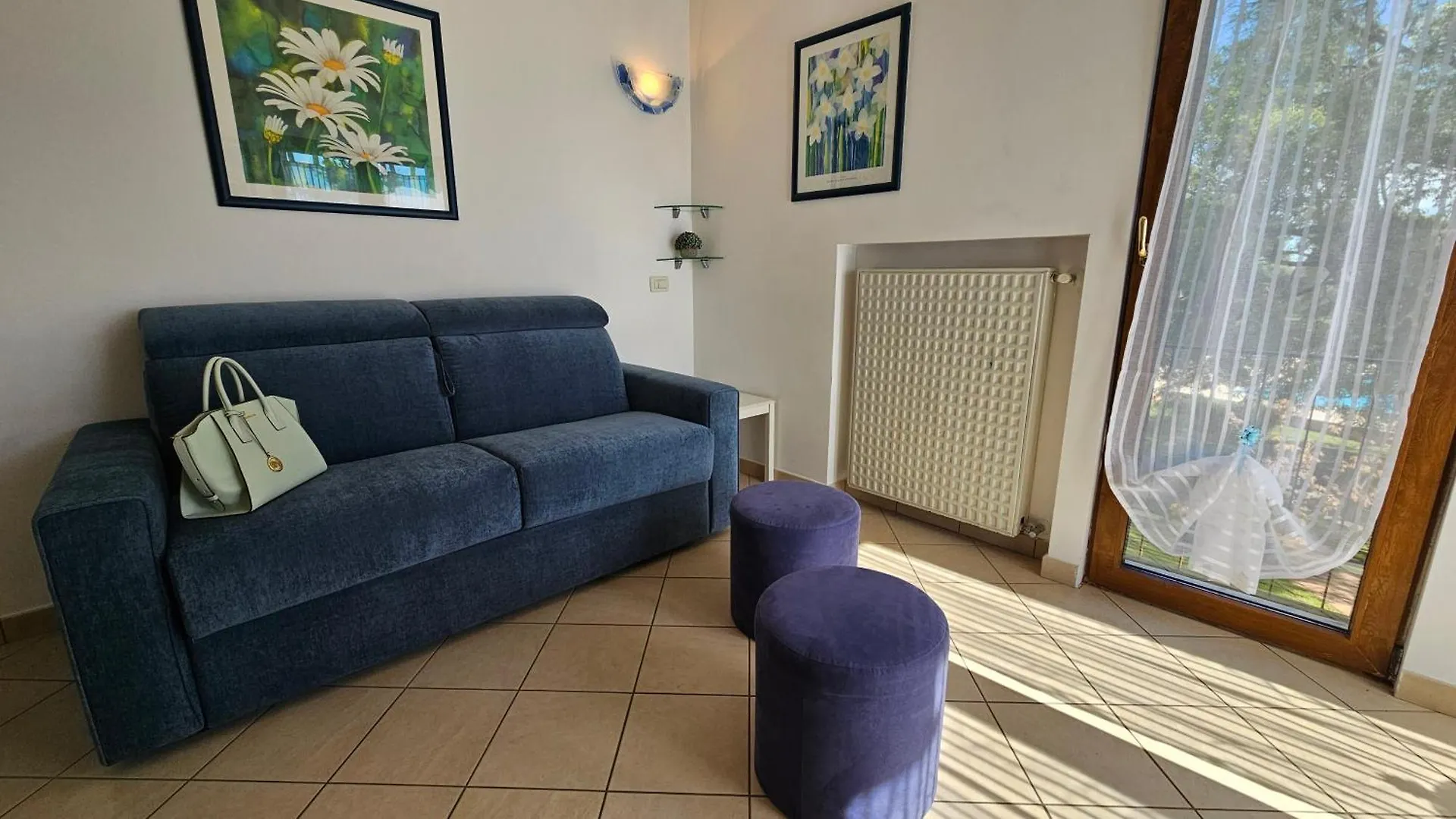 Apartments Blue View - Residence Casetto Bardolino - Regarda Travel 0*,  Italy